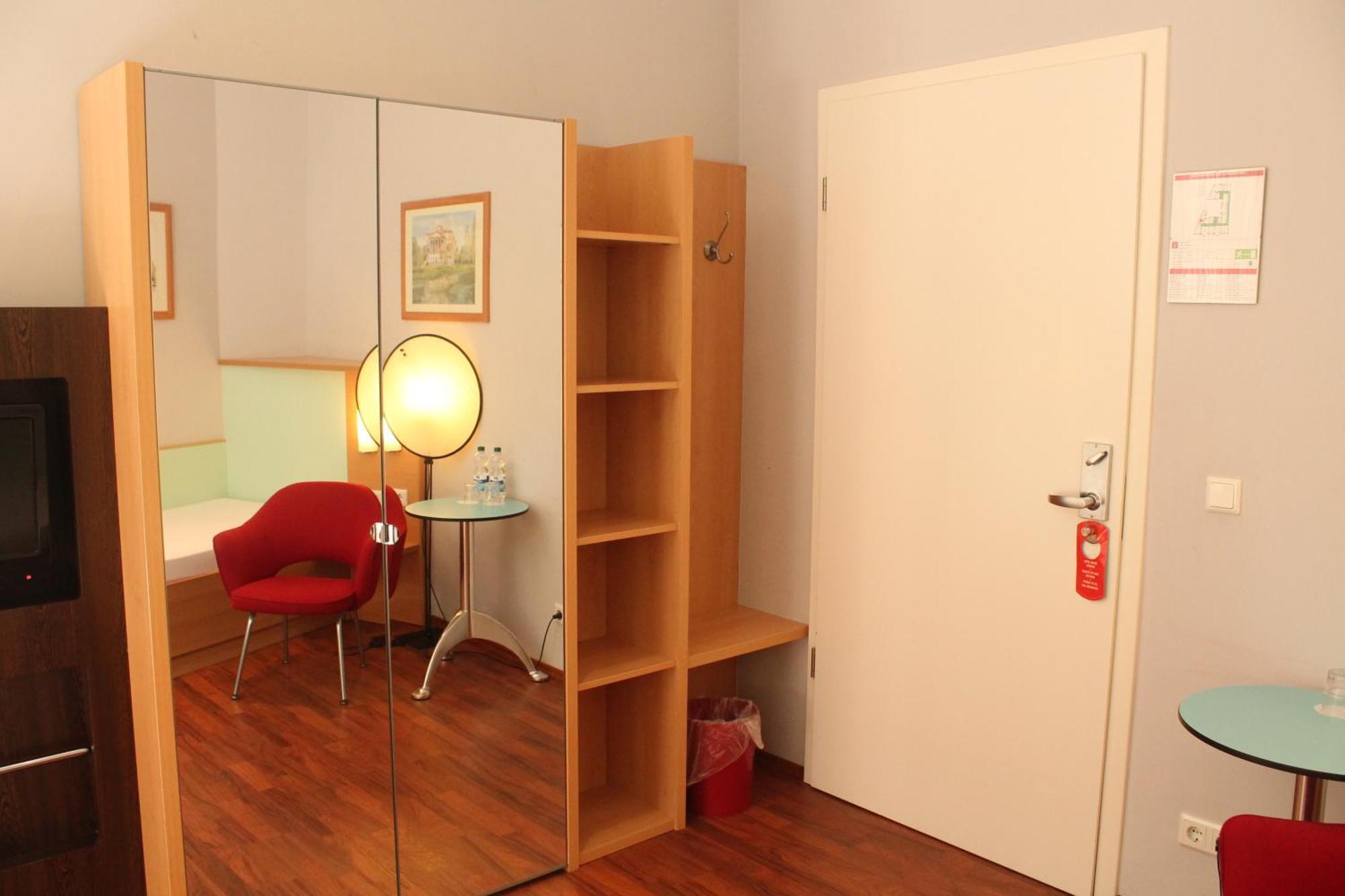 Hotel Sachsenhof Berlin Bilik gambar